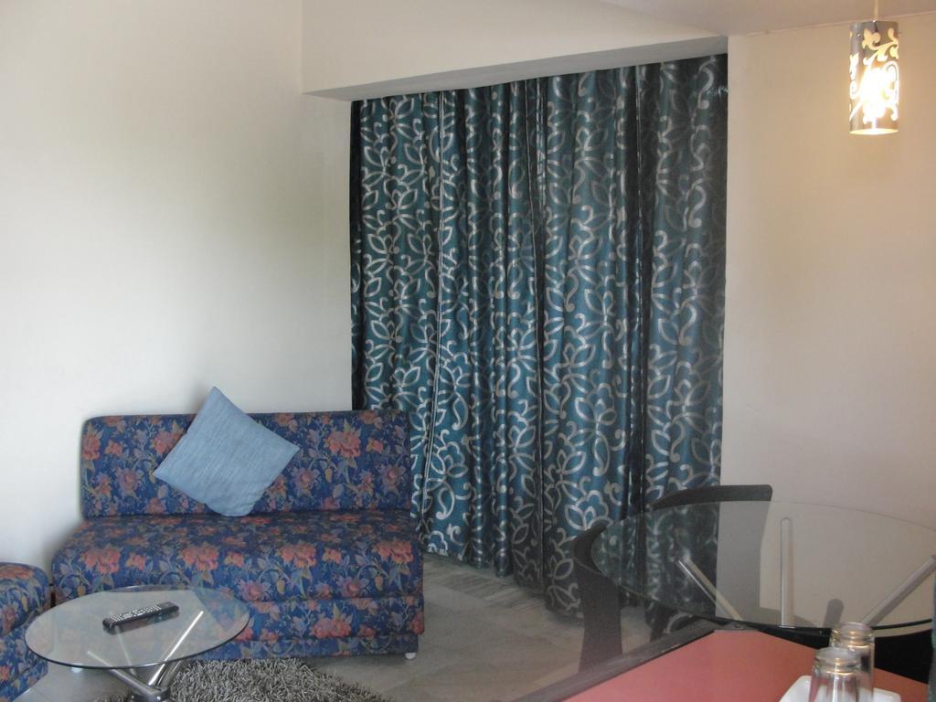 Hotel Executive Lucknow Exterior foto