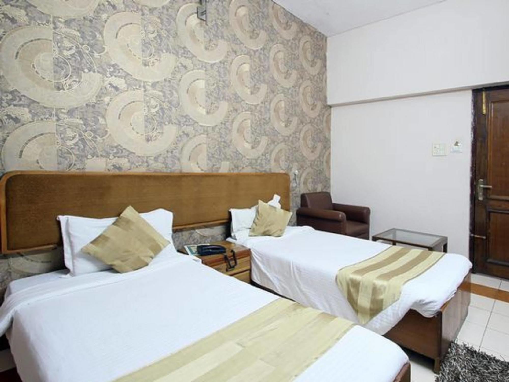 Hotel Executive Lucknow Exterior foto